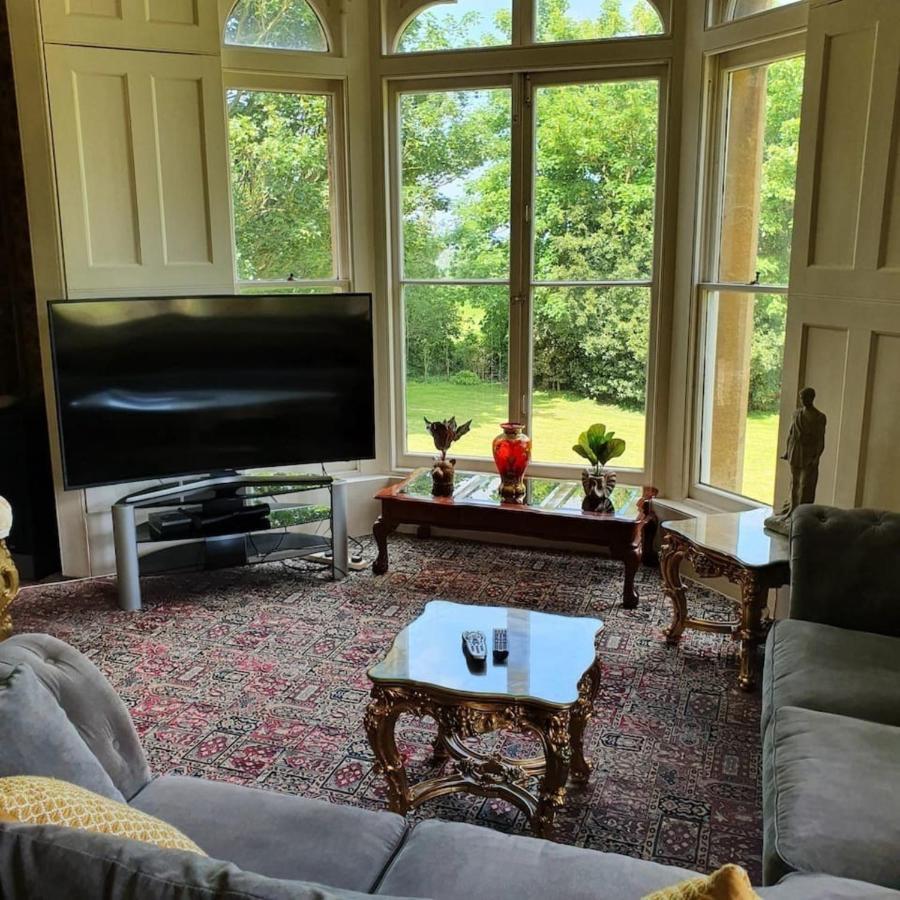 Вилла Country Manor House With Indoor Pool And Hot Tub Рочестер Экстерьер фото