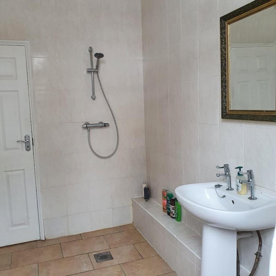 Вилла Country Manor House With Indoor Pool And Hot Tub Рочестер Экстерьер фото